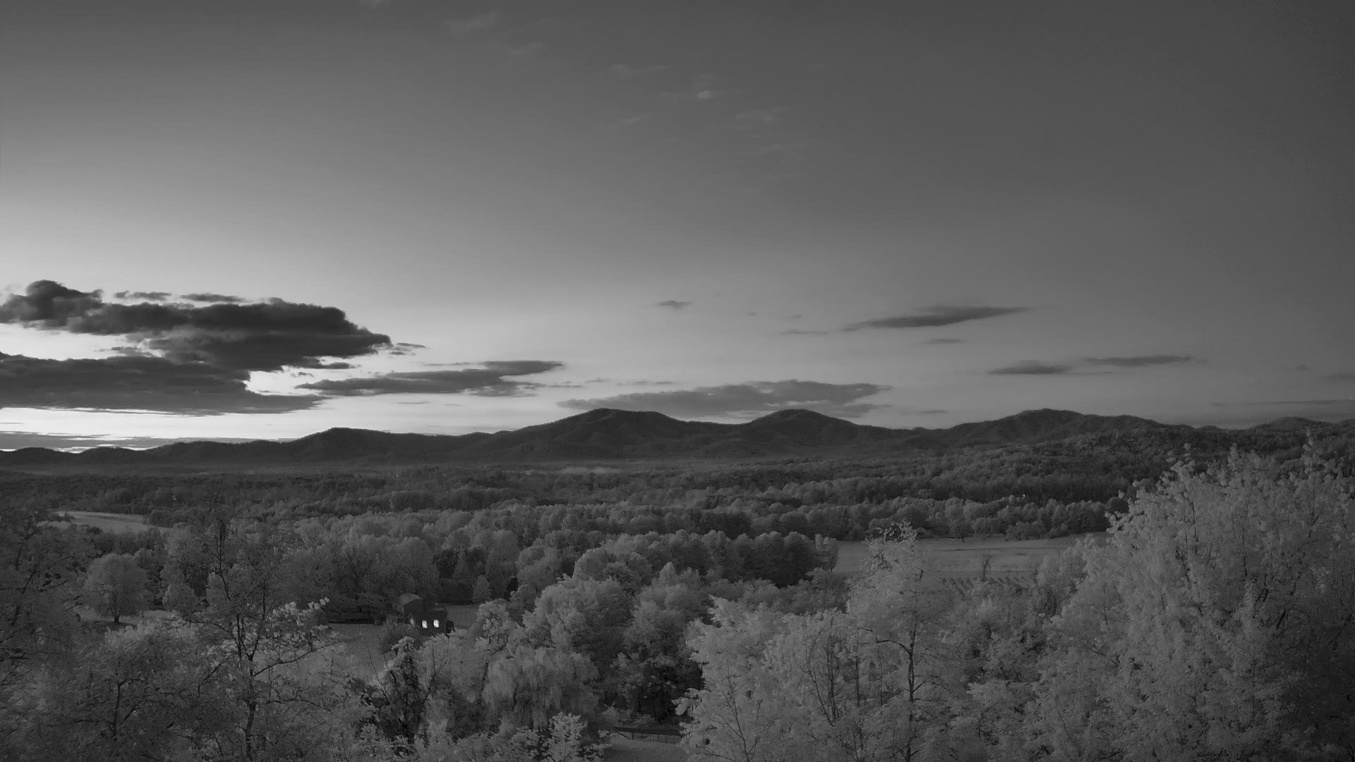 Greenwood Vista - Mountain View (Wide) webcam time-lapse frame, Greenwood Vista - Mountain View (Wide) webcam