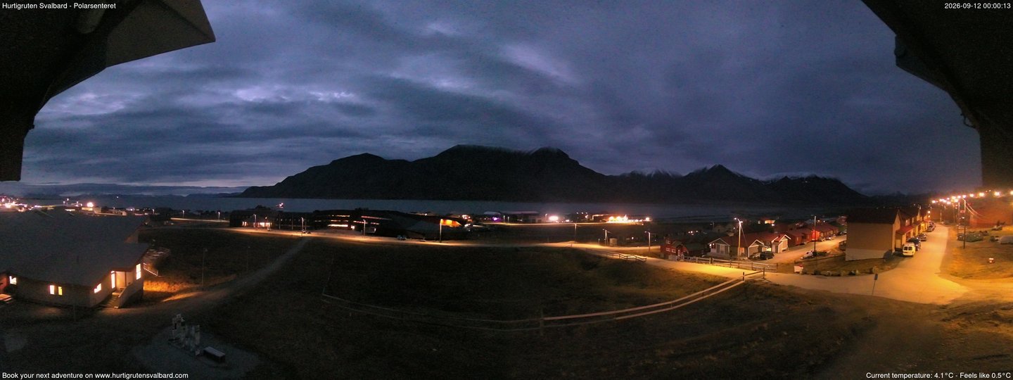 Hurtigruten Svalbard - Hiorthfjellet webcam time-lapse frame, Hurtigruten Svalbard - Hiorthfjellet webcam