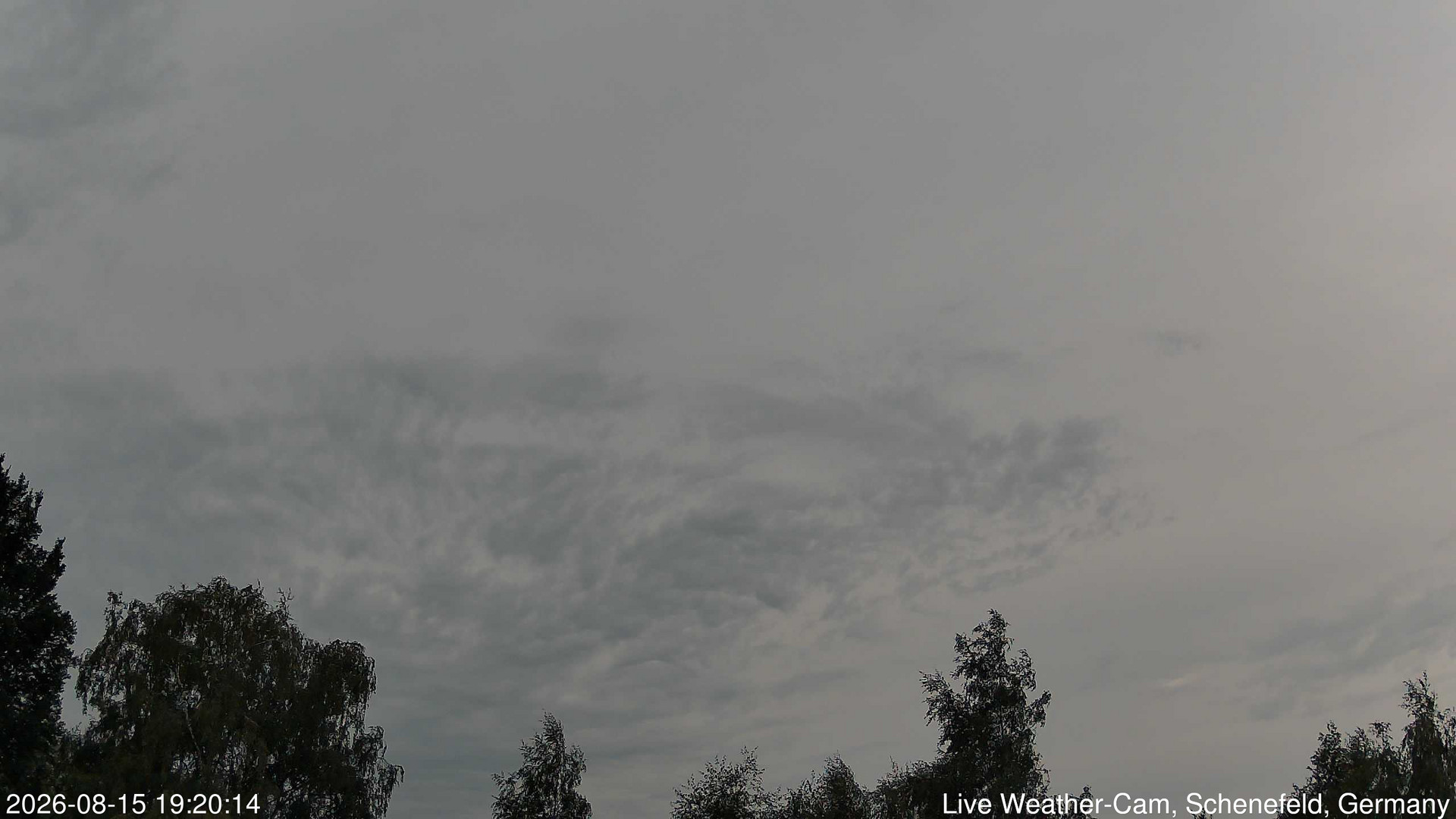 time-lapse frame, 2026-08-15 19:20-21:50 webcam
