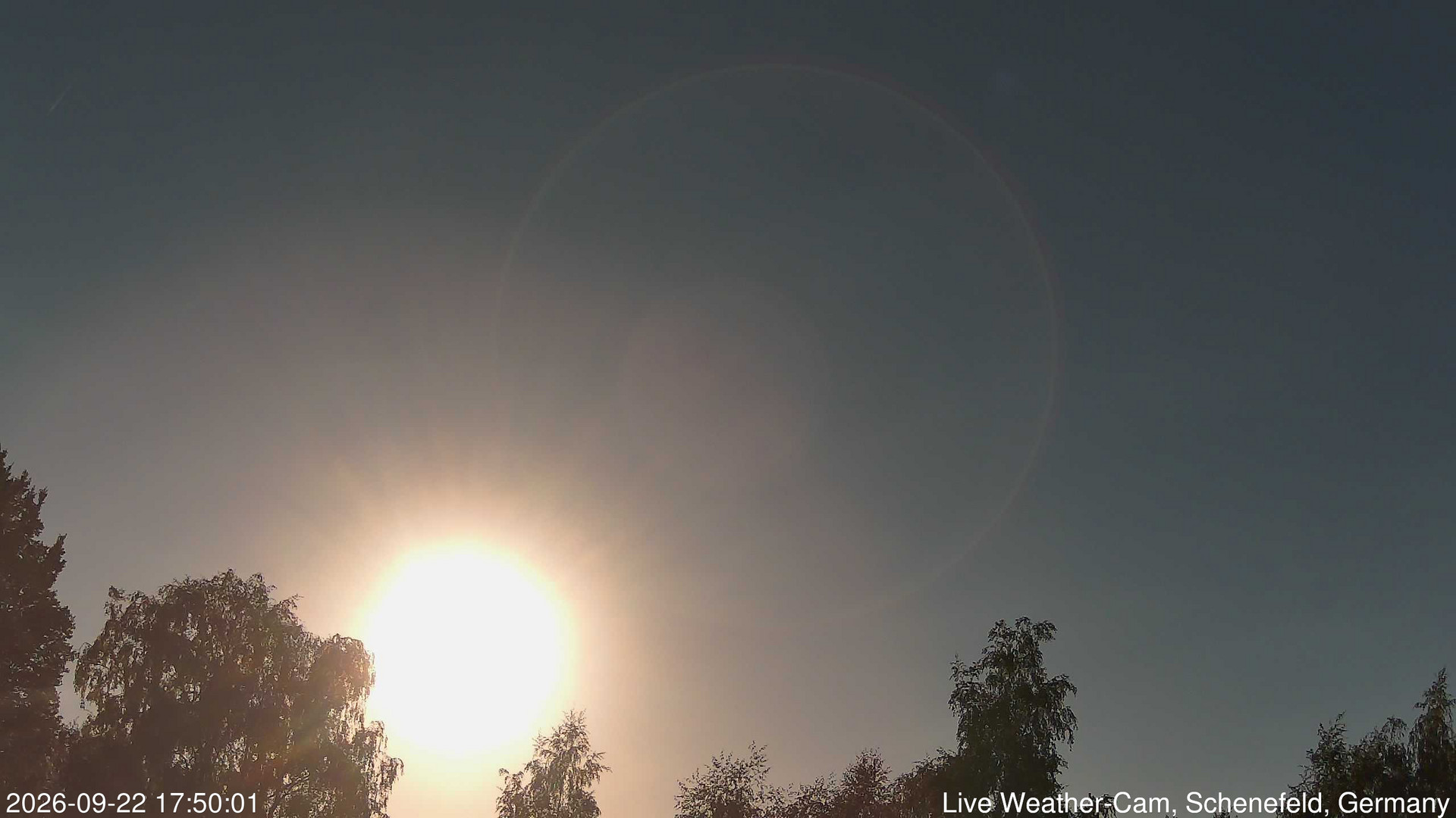 time-lapse frame, 2026-09-22 17:50-20:20 webcam
